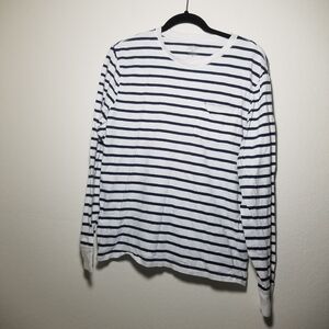 J. Crew Men's White and Navy Striped Long Sleeve Tee